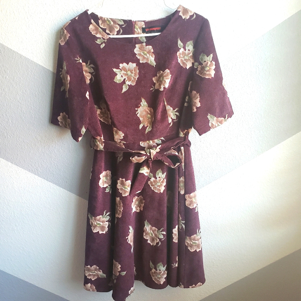 Floral zip up dress